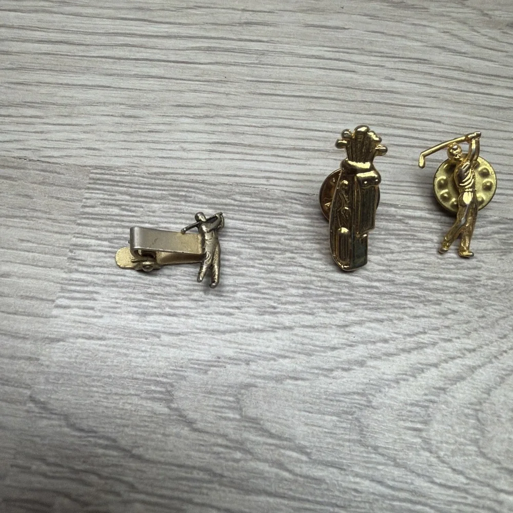 5 Vintage Gold Tone Label Pins Golfer Swinging Golf Ball Golfclubs W/ Divot Tool